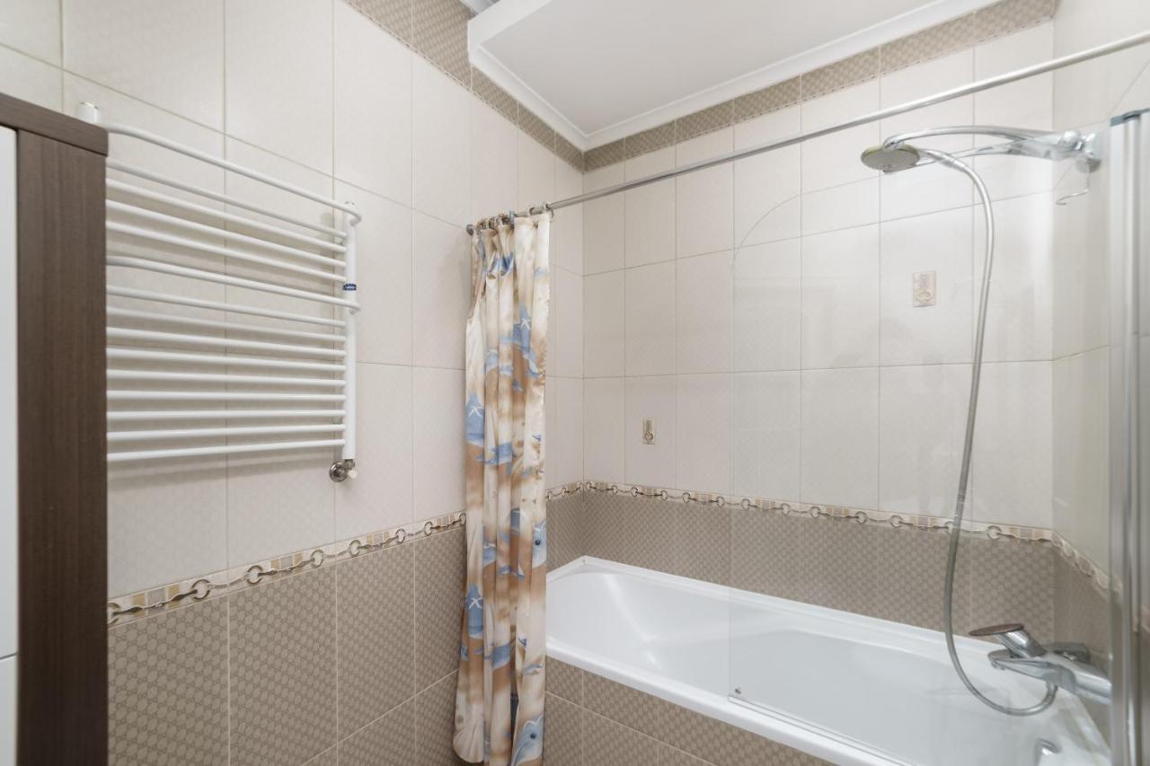 Katerynyska 2 Level Apartment With Sauna Одесса Экстерьер фото