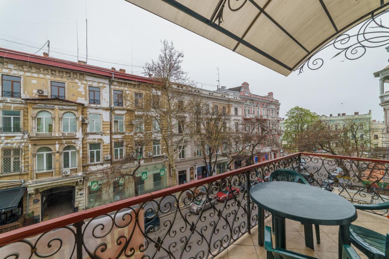Katerynyska 2 Level Apartment With Sauna Одесса Экстерьер фото